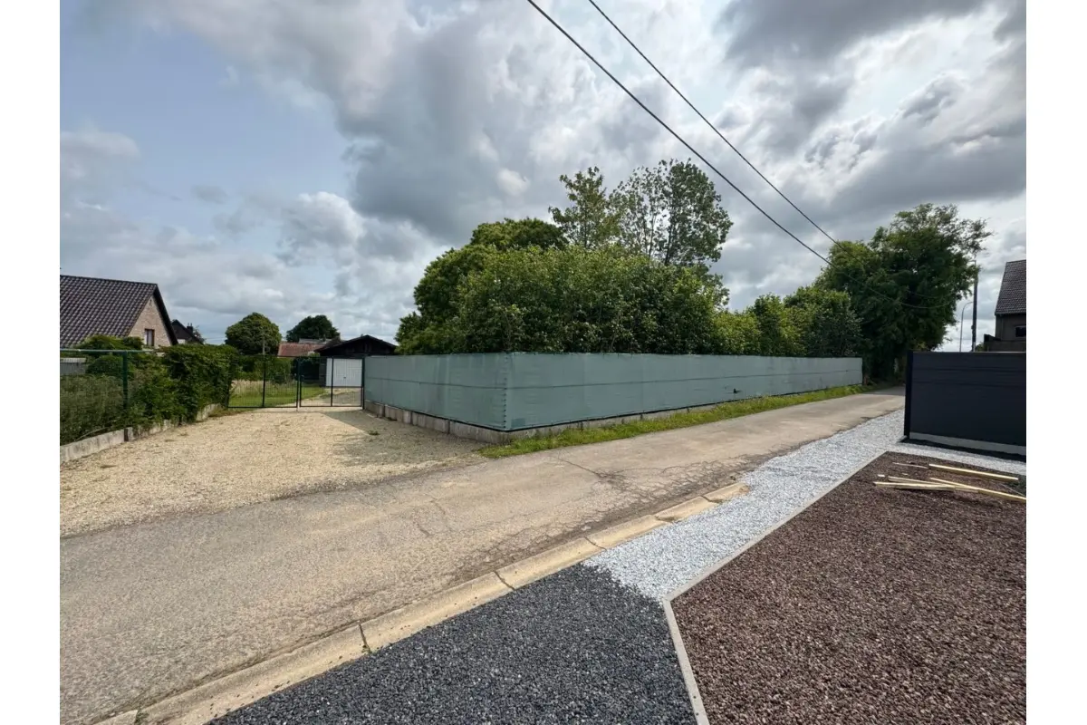 Grond te  koop in Zottegem 9620 285000.00€  slaapkamers m² - Zoekertje 614821