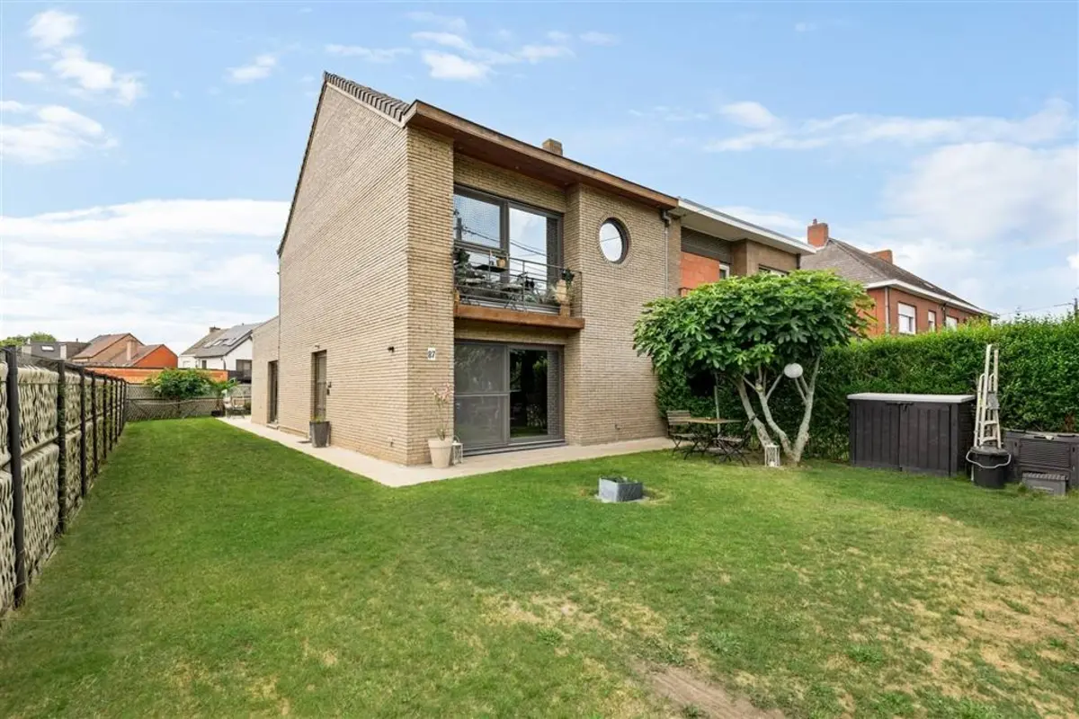 Huis te  koop in Erpe 9420 499000.00€ 5 slaapkamers 206.00m² - Zoekertje 615582