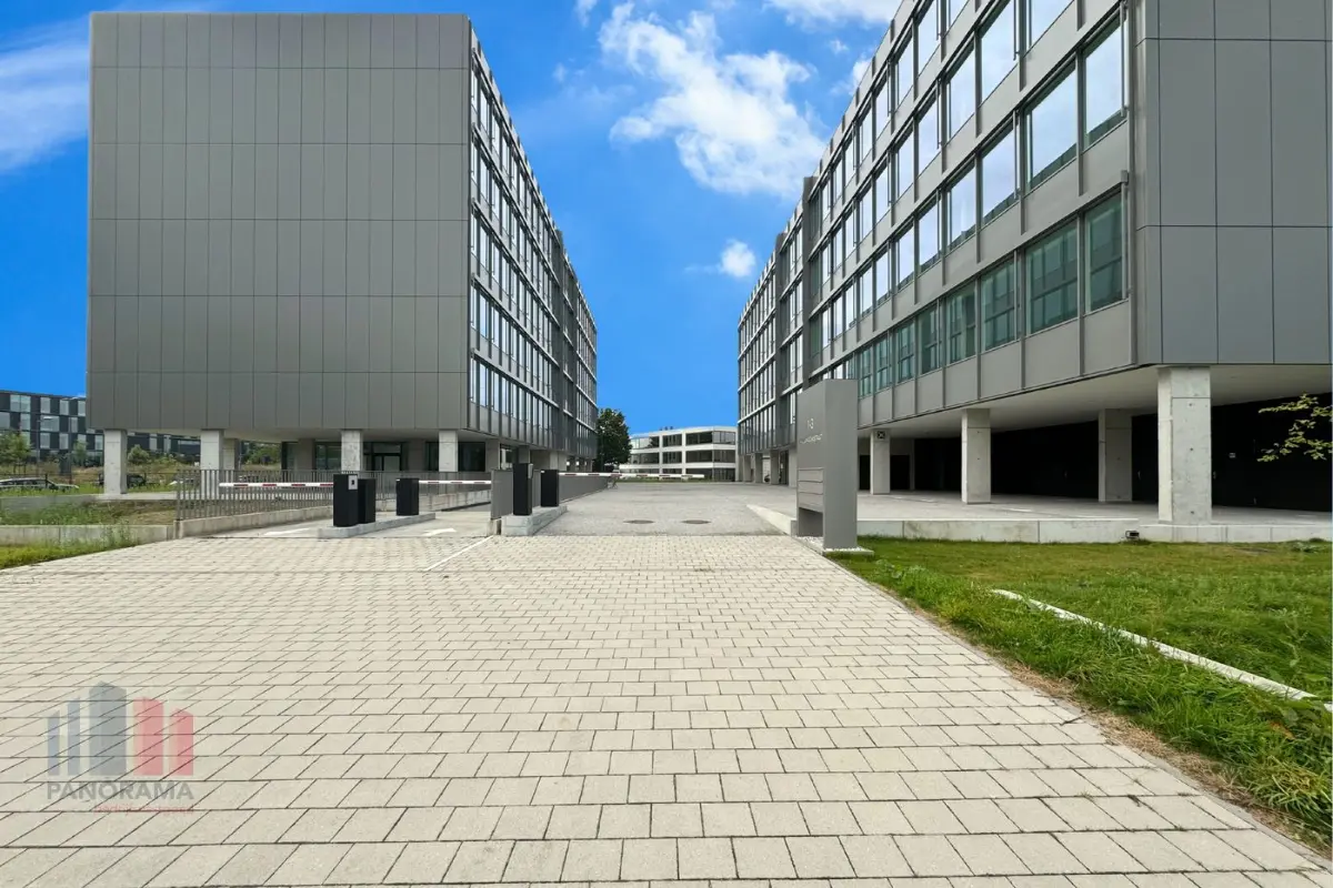 Handelszaak te  huur in Sint-Denijs-Westrem 9051 50000.00€  slaapkamers 4000.00m² - Zoekertje 615879