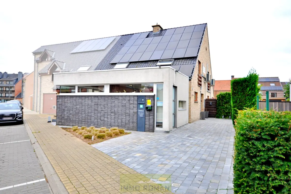 Huis te  koop in Kluisbergen 9690 420000.00€ 4 slaapkamers 302.00m² - Zoekertje 615899