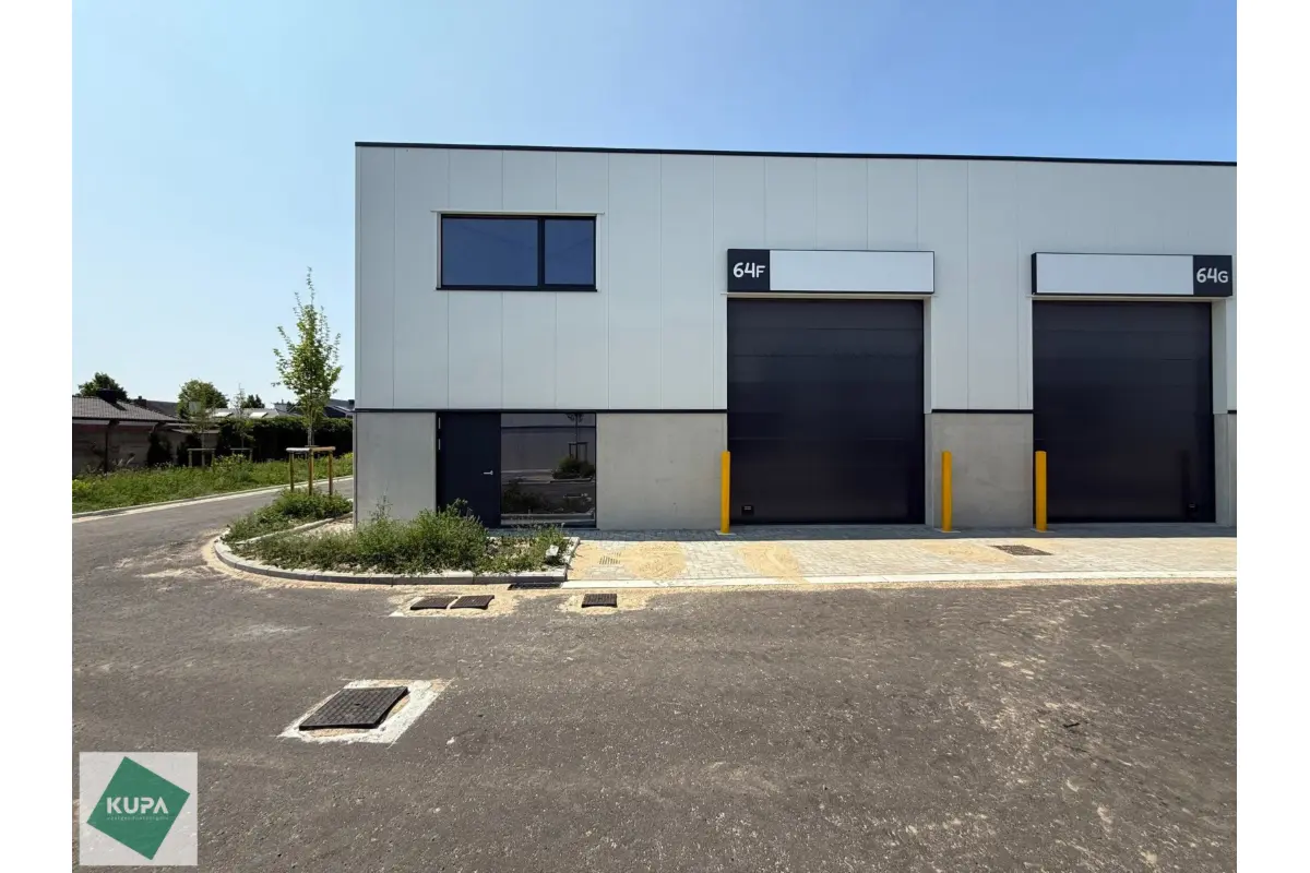 Handelszaak te  huur in Melle 9090 1395.00€  slaapkamers 216.00m² - Zoekertje 615936