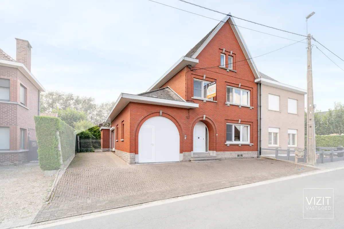 Huis te  koop in Ninove 9400 298000.00€ 4 slaapkamers 210.00m² - Zoekertje 616020