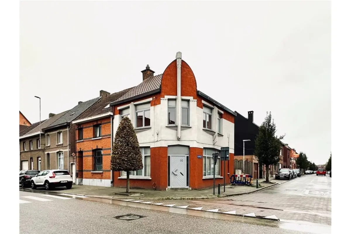 Huis te  koop in Bazel 9150 275000.00€ 2 slaapkamers m² - Zoekertje 616540