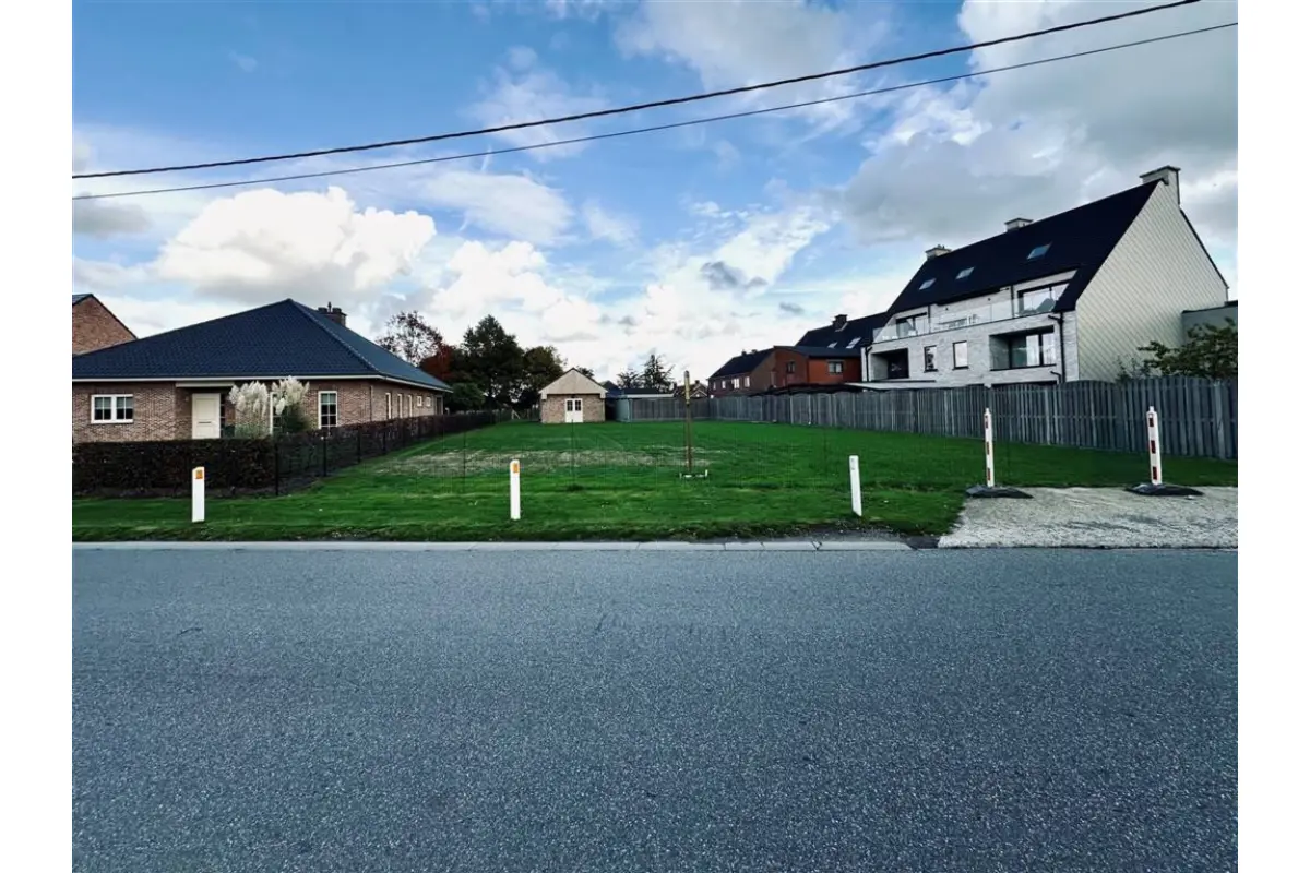 Grond te  koop in Temse 9140 275000.00€  slaapkamers m² - Zoekertje 617341