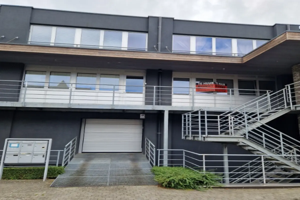 Duplex te  huur in Aalst 9300 1060.00€ 2 slaapkamers 140.00m² - Zoekertje 617463