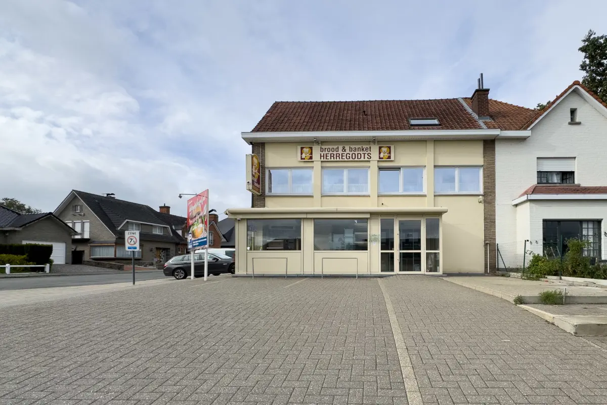 Handelszaak te  huur in Geraardsbergen 9500 1500.00€  slaapkamers 138.00m² - Zoekertje 617830