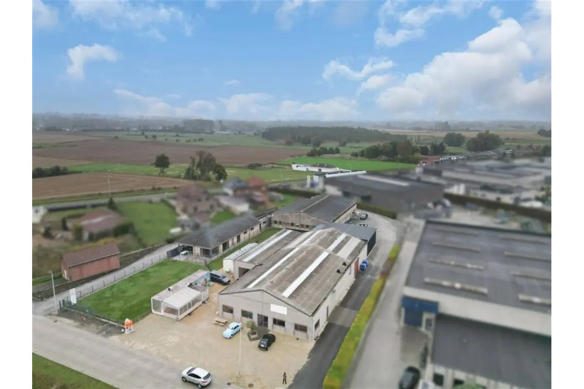 Handelszaak te  koop in Ninove 9400 1920000.00€ 3 slaapkamers 220.00m² - Zoekertje 619559