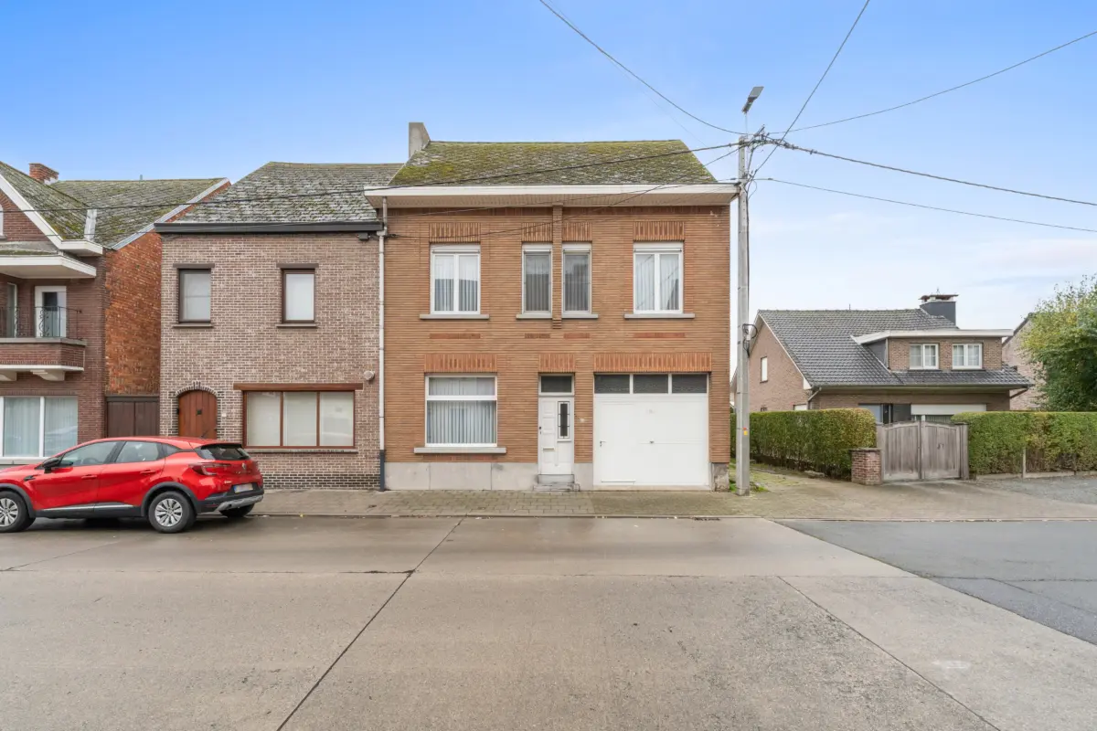 Huis te  koop in Gijzegem 9308 410000.00€ 4 slaapkamers 280.00m² - Zoekertje 619170