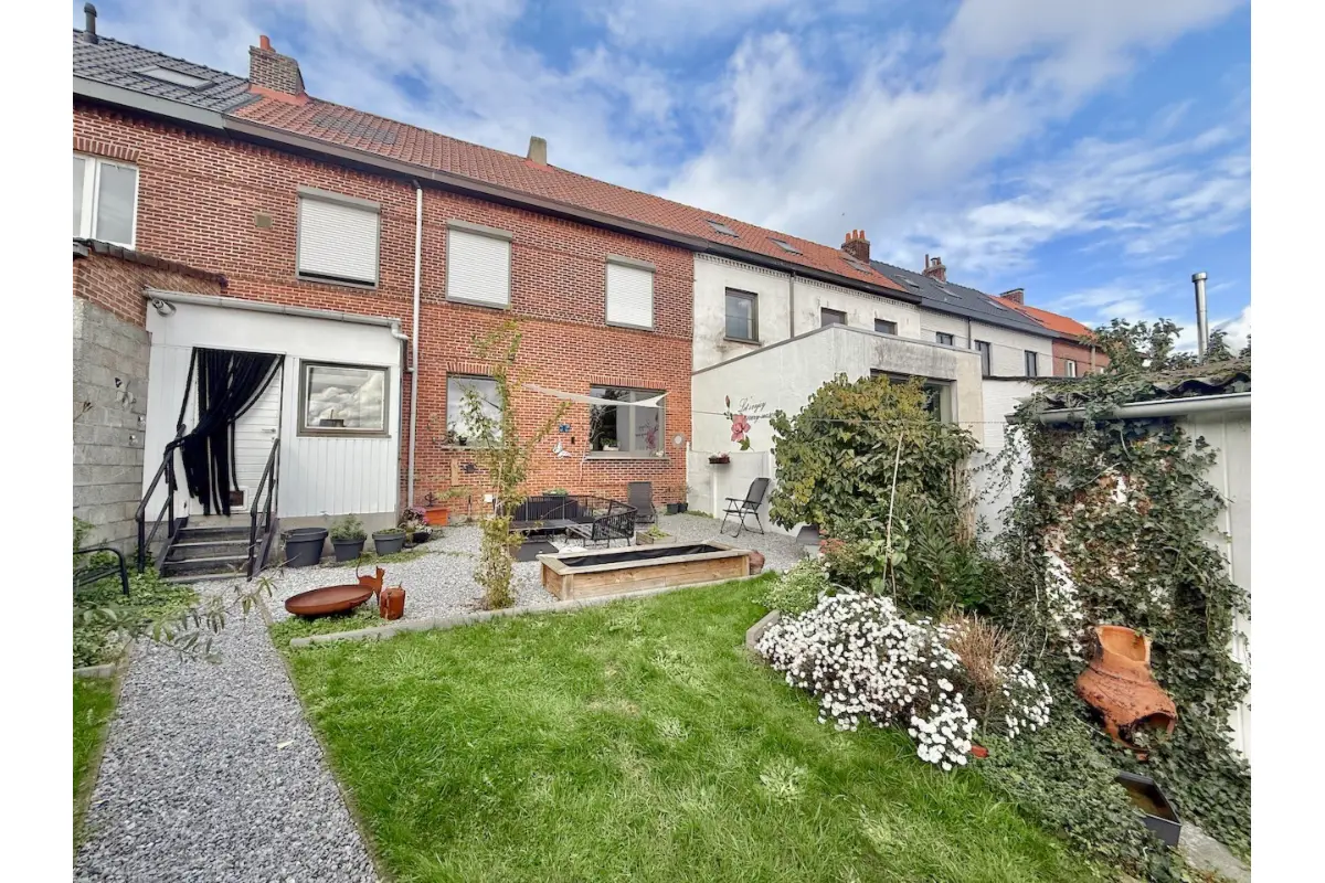 Huis te  koop in Evergem 9940 310000.00€ 3 slaapkamers 130.00m² - Zoekertje 620746