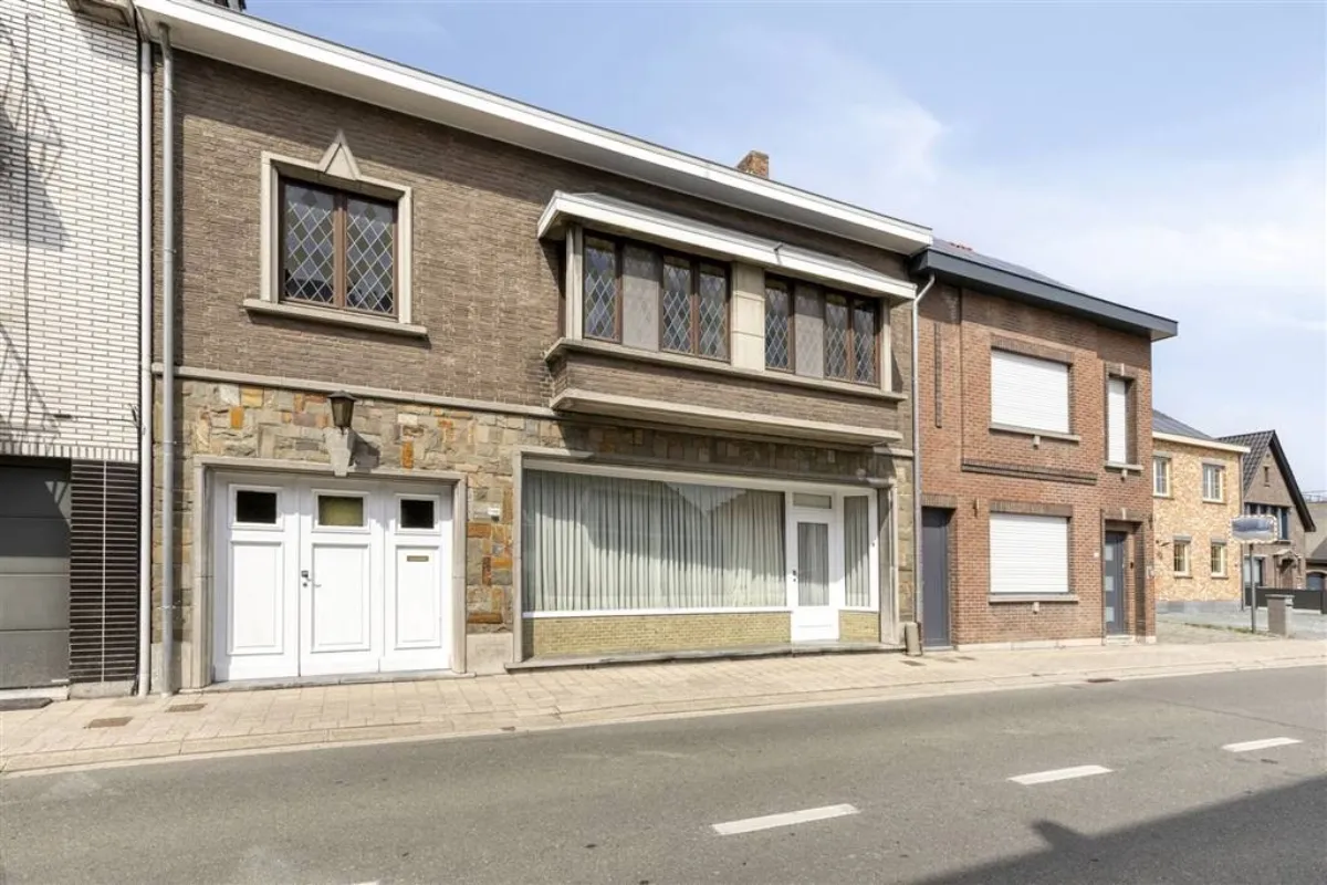 Huis te  koop in Buggenhout 9255 299000.00€ 3 slaapkamers 227.00m² - Zoekertje 621114