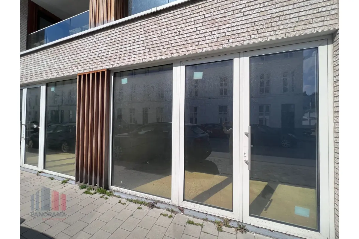 Handelszaak te  koop in Gent 9000 340000.00€  slaapkamers 120.00m² - Zoekertje 621261
