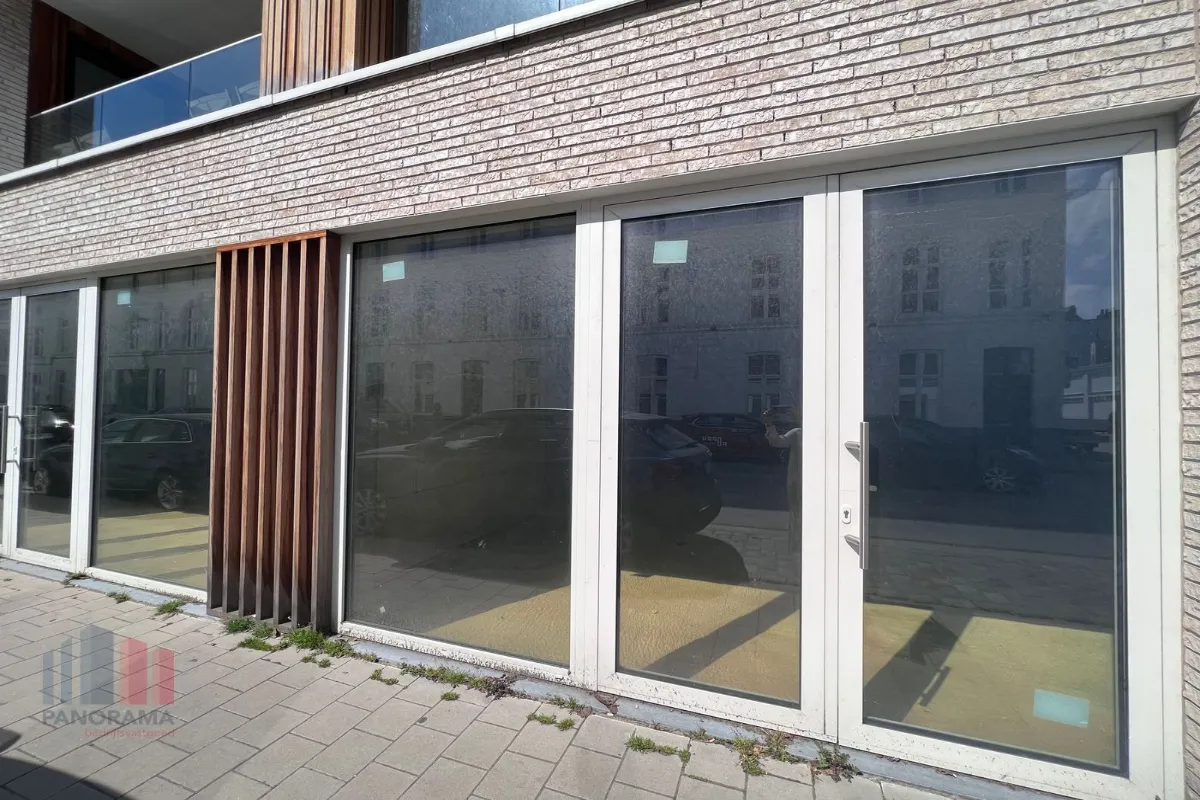 Handelszaak te  koop in Gent 9000 340000.00€  slaapkamers 120.00m² - Zoekertje 621261