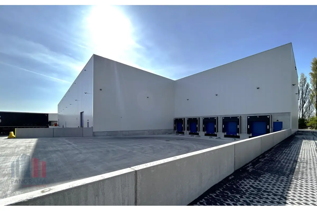 Handelszaak te  huur in Desteldonk 9042 28998.00€  slaapkamers 6444.00m² - Zoekertje 621276