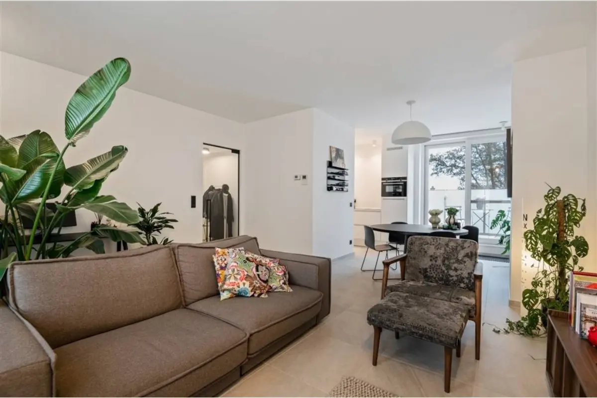 Appartement te  koop in Sint-Niklaas 9100 299000.00€ 1 slaapkamers 75.00m² - Zoekertje 621359