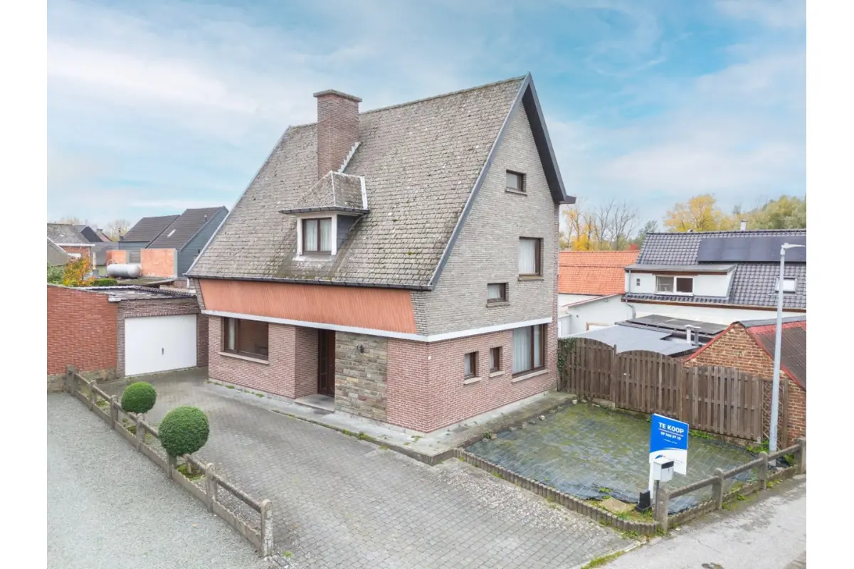 Huis te  koop in Erpe-Mere 9420 235000.00€ 3 slaapkamers 187.00m² - Zoekertje 621720