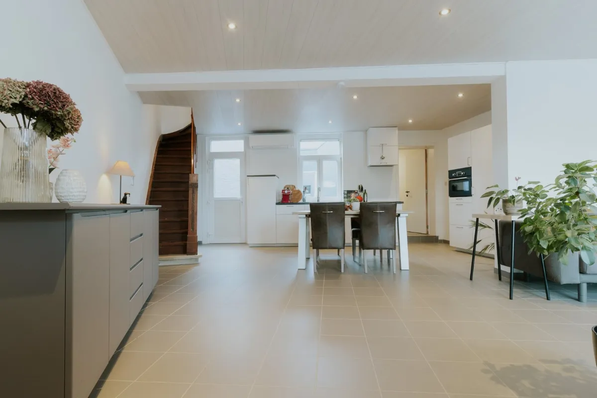 Huis te  koop in Ronse 9600 227000.00€ 3 slaapkamers 145.00m² - Zoekertje 621225