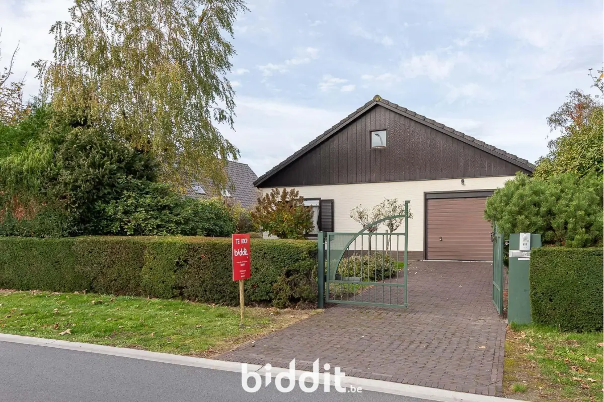 Huis te  koop in Destelbergen 9070 275000.00€ 2 slaapkamers m² - Zoekertje 621631