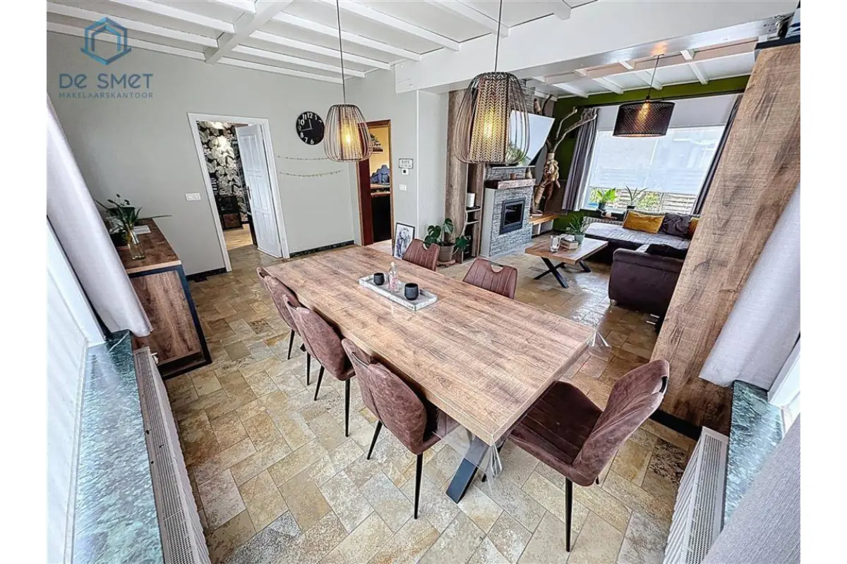 Huis te  koop in Goeferdinge 9500 349000.00€ 4 slaapkamers 241.00m² - Zoekertje 623094