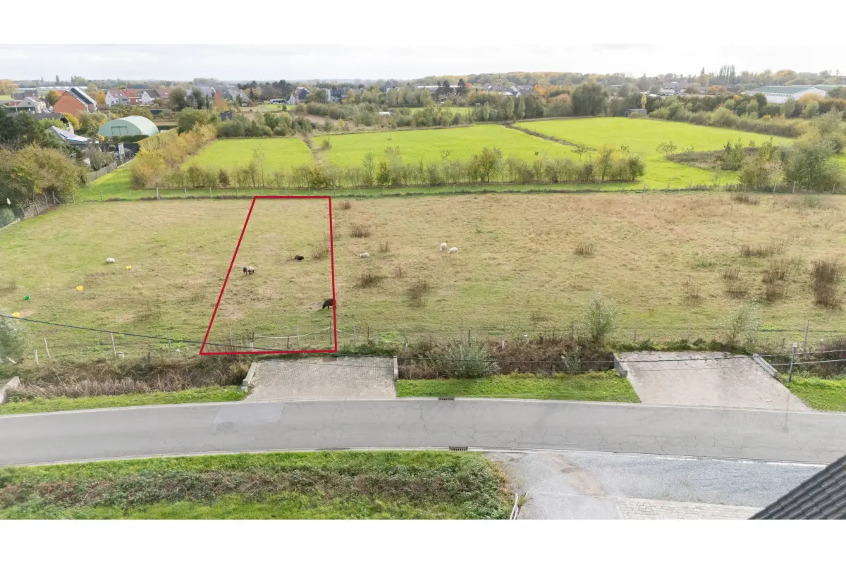 Grond te  koop in Baasrode 9200 210000.00€  slaapkamers m² - Zoekertje 622697