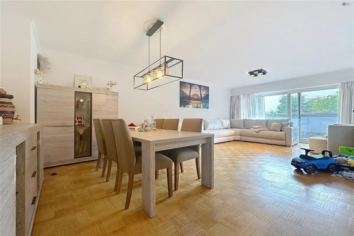 Appartement te  koop in Sint-Niklaas 9100 179000.00€ 3 slaapkamers 93.00m² - Zoekertje 626727