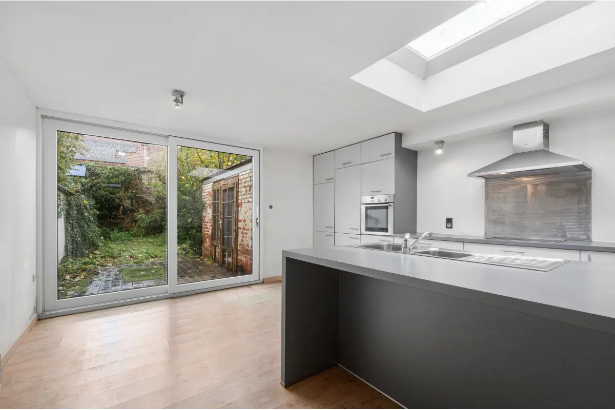 Huis te  koop in Gentbrugge 9050 349000.00€ 4 slaapkamers 185.00m² - Zoekertje 626595