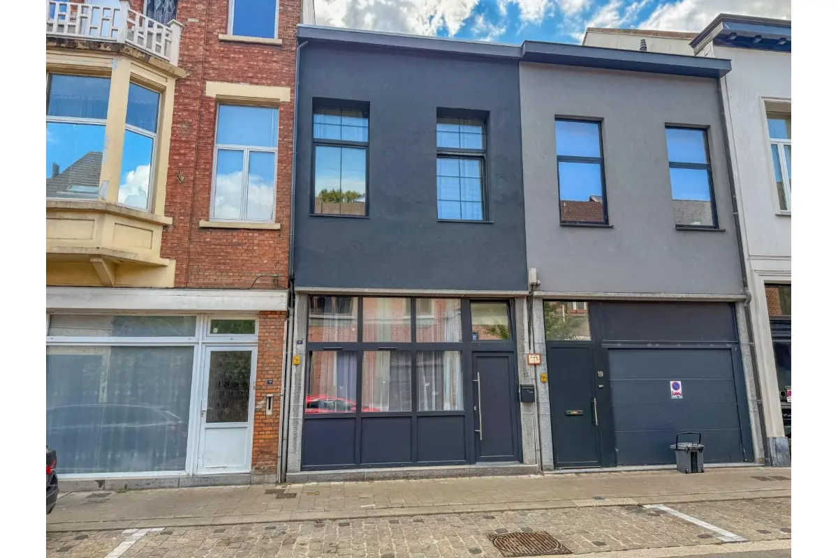 Handelszaak te  koop in Temse 9140 275000.00€  slaapkamers 151.00m² - Zoekertje 626464