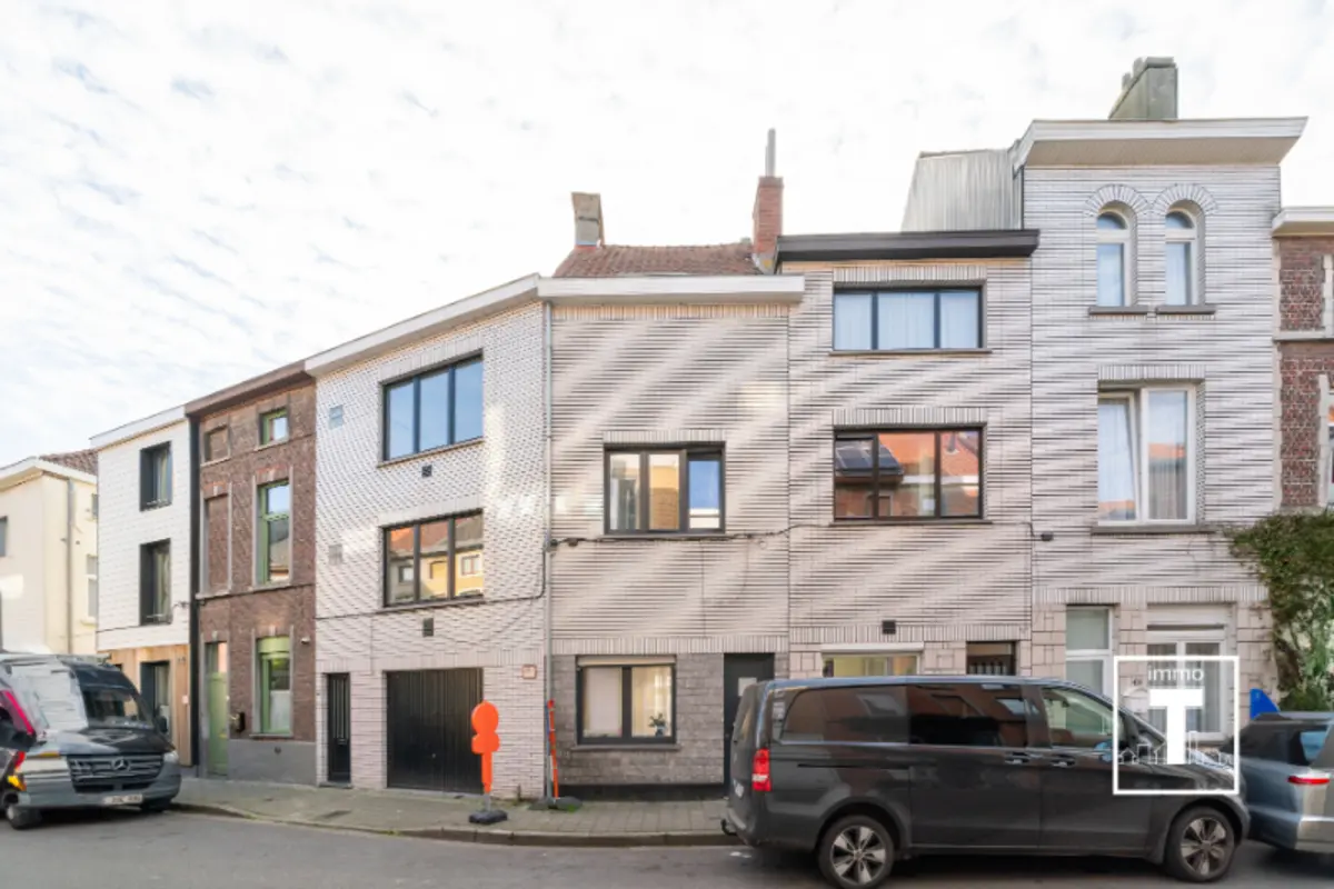 Huis te  koop in Gent 9000 275000.00€ 3 slaapkamers 137.00m² - Zoekertje 625842