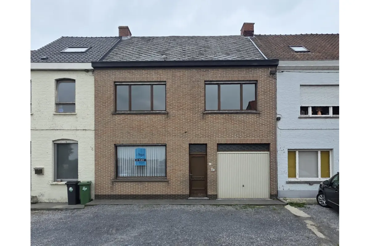 Huis te  koop in Kluisbergen 9690 175000.00€ 4 slaapkamers 163.00m² - Zoekertje 627509