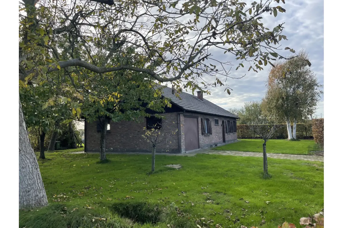 Huis te  huur in Desteldonk 9042 1250.00€ 2 slaapkamers 150.00m² - Zoekertje 626799