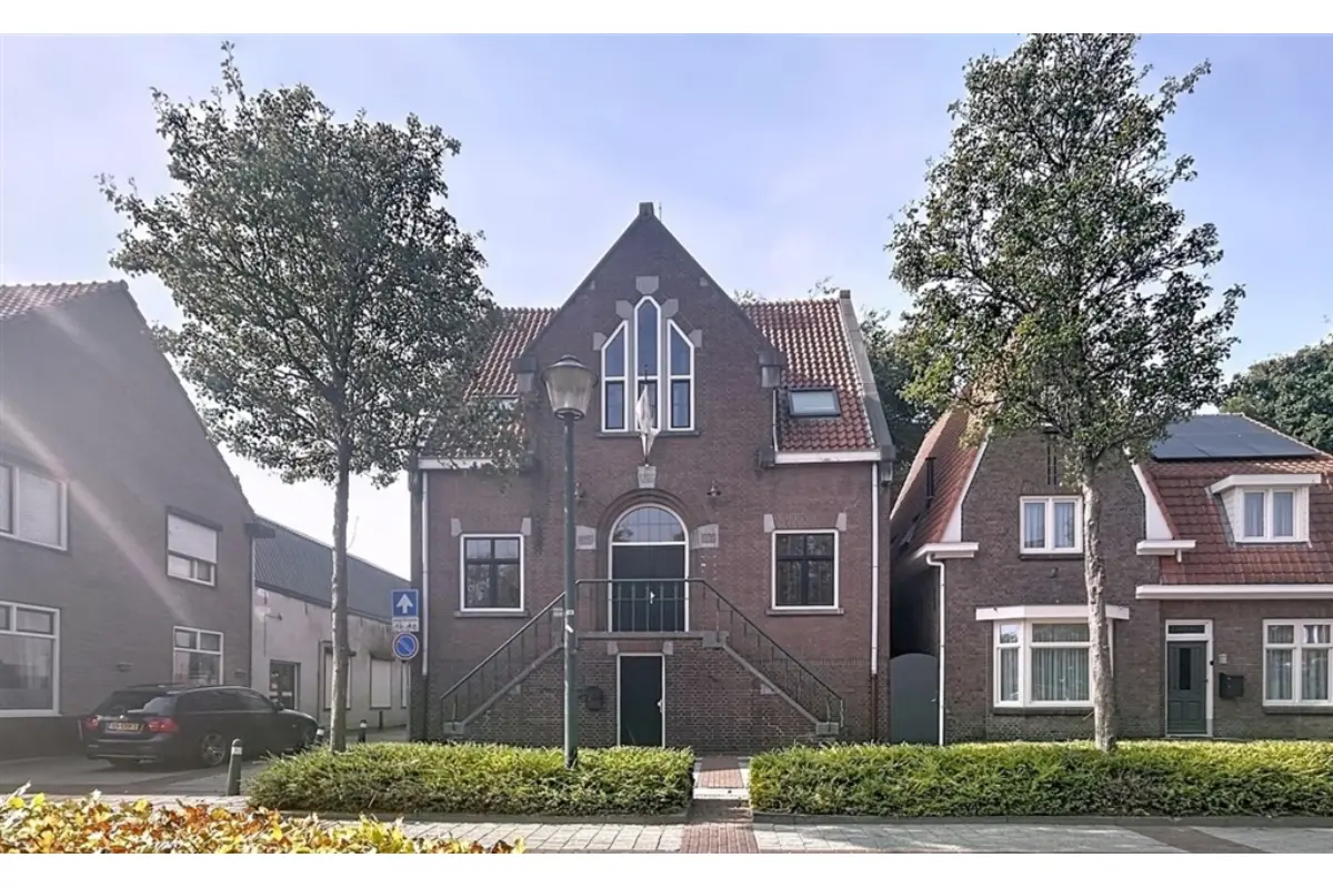 Huis te  koop in De Klinge 9170 675000.00€ 4 slaapkamers 330.00m² - Zoekertje 627957