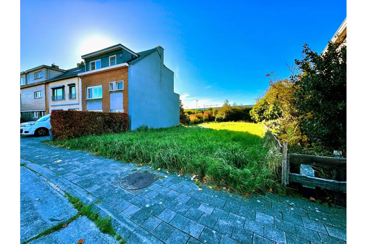 Grond te  koop in Destelbergen 9070 245000.00€  slaapkamers m² - Zoekertje 629072