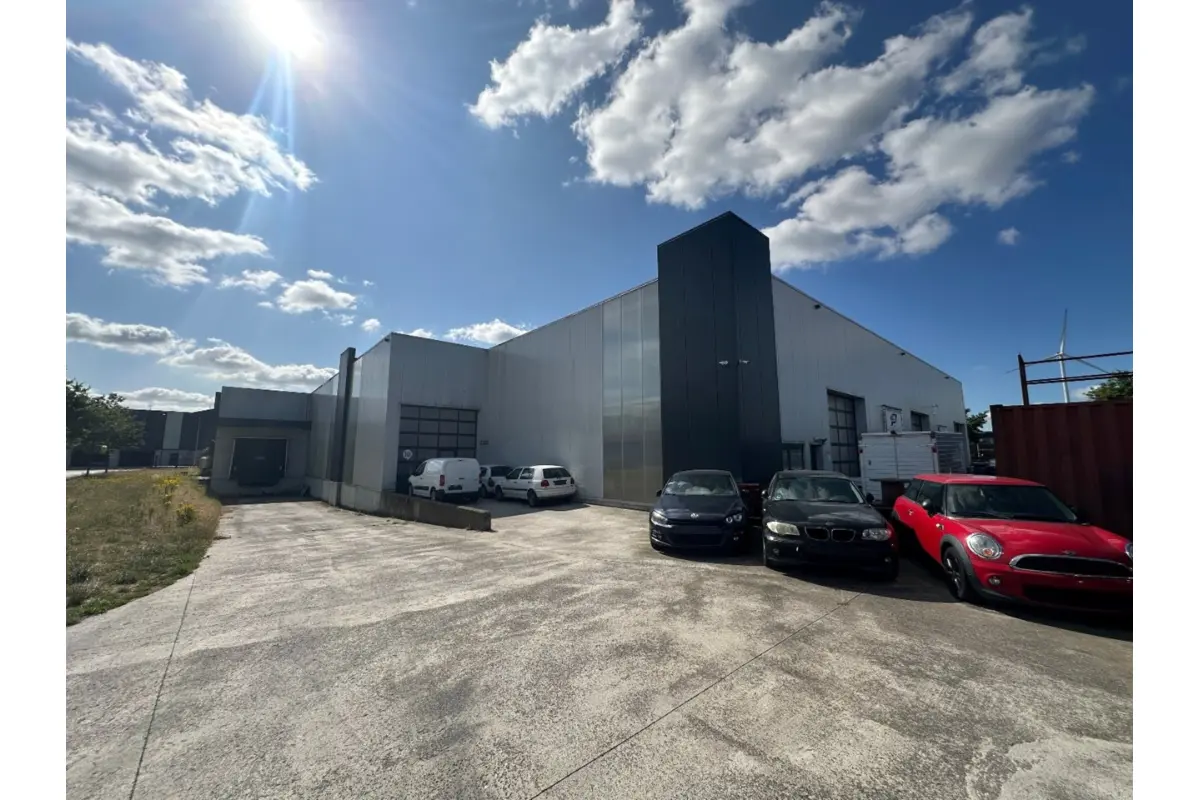 Huis te  koop in Evergem 9940 695000.00€  slaapkamers m² - Zoekertje 629182