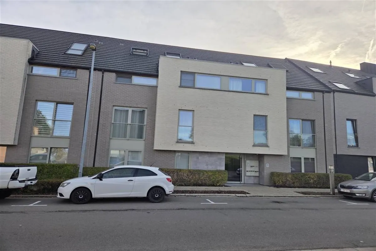 Appartement te  huur in Denderwindeke 9400 885.00€ 2 slaapkamers 80.00m² - Zoekertje 628992