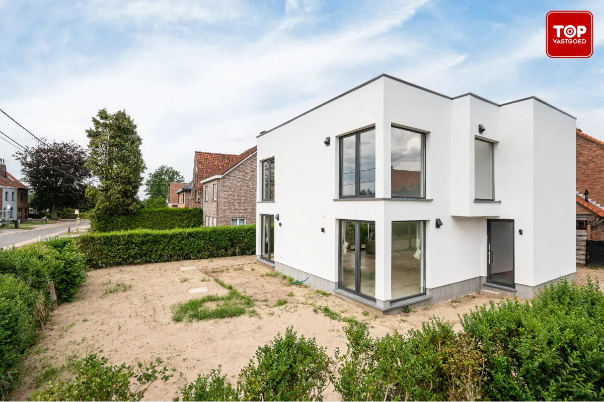 Huis te  koop in Drongen 9031 599900.00€ 4 slaapkamers 174.00m² - Zoekertje 630077