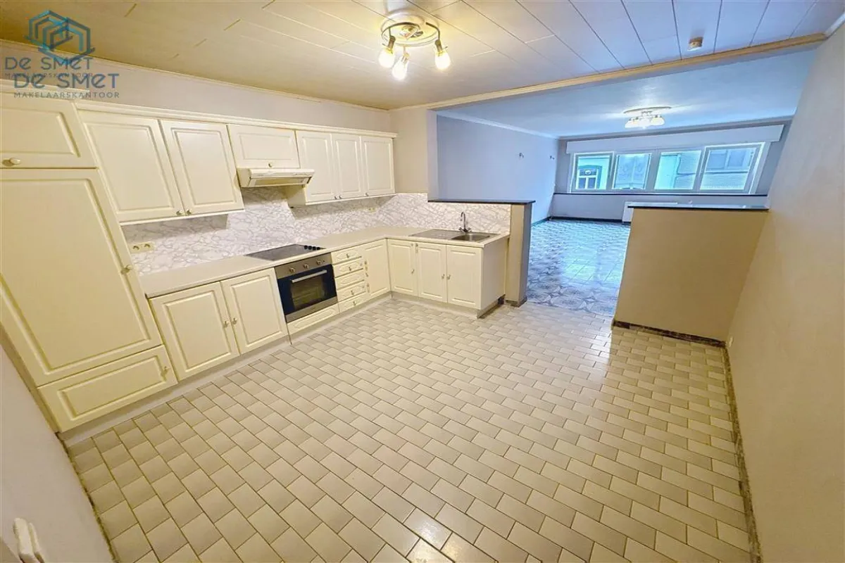 Appartement te  koop in Geraardsbergen 9500 199000.00€ 2 slaapkamers 125.00m² - Zoekertje 631281