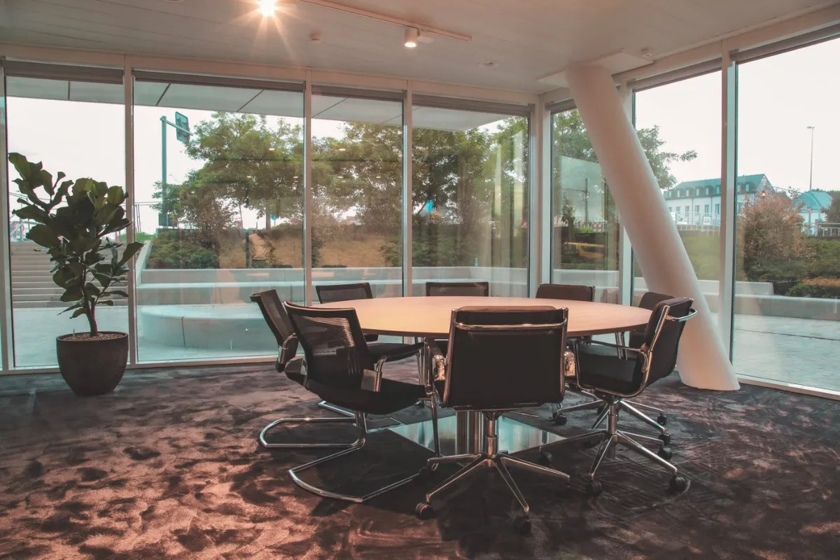 Handelszaak te  huur in Gent 9000 3900.00€  slaapkamers 60.00m² - Zoekertje 630681