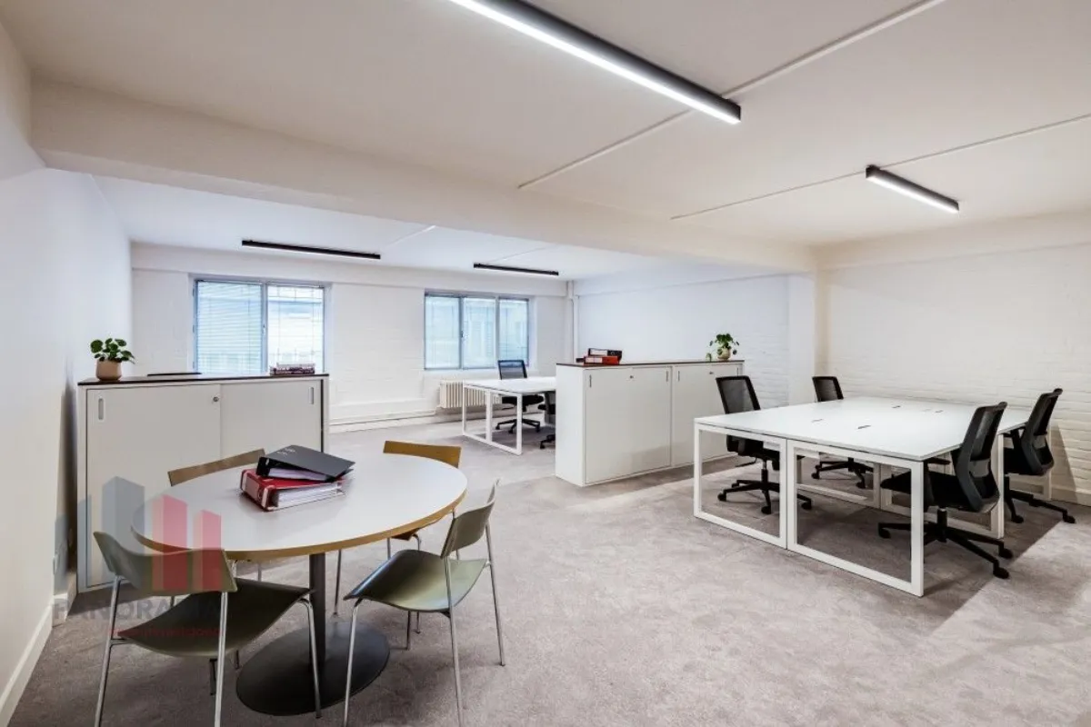 Handelszaak te  huur in Gent 9000 3200.00€  slaapkamers 170.00m² - Zoekertje 630667