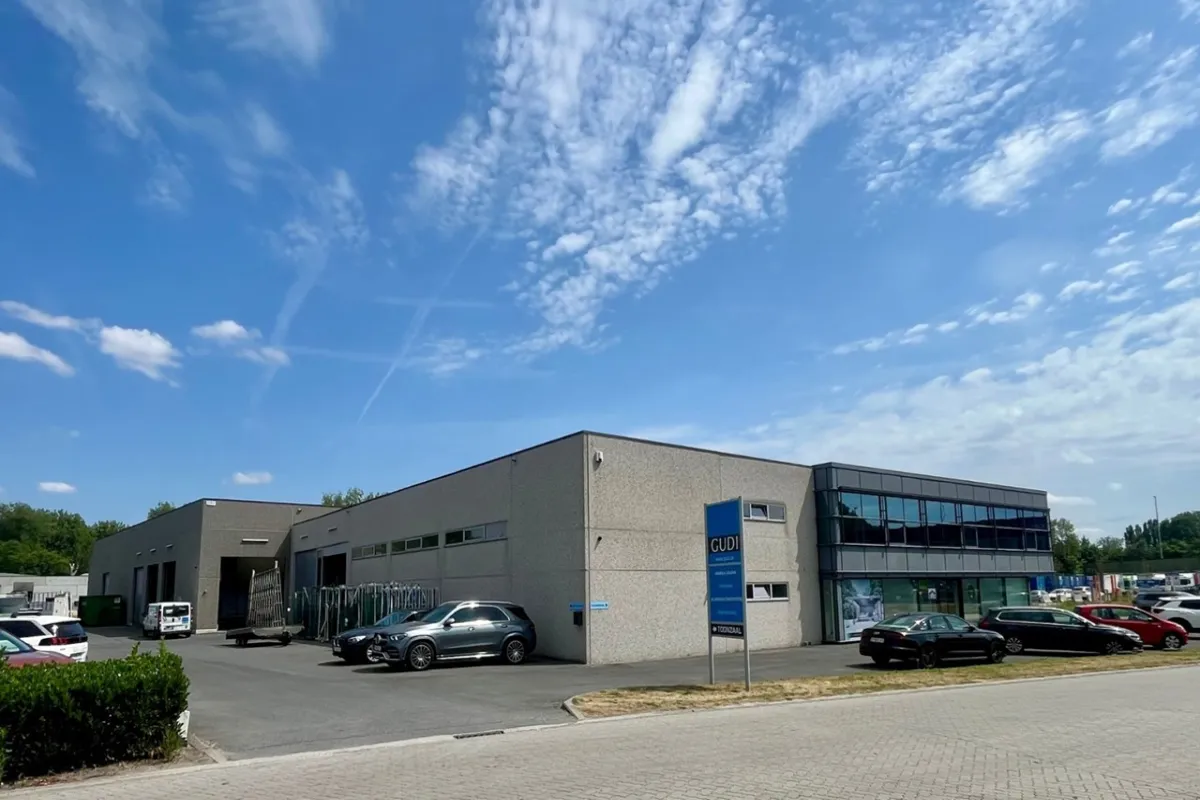 Handelszaak te  koop in Erpe-Mere 9420 3250000.00€  slaapkamers 549.00m² - Zoekertje 632235