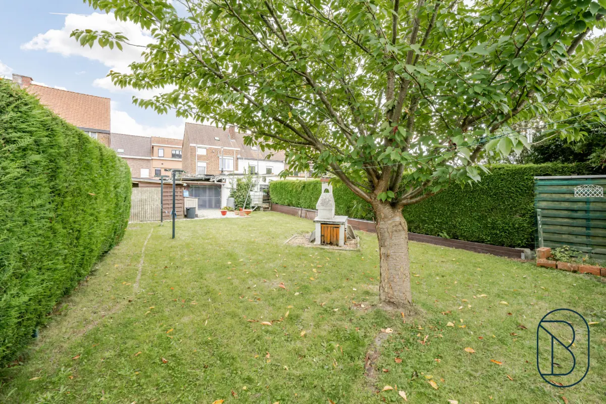 Huis te  koop in Ronse 9600 225000.00€ 2 slaapkamers 175.00m² - Zoekertje 632400