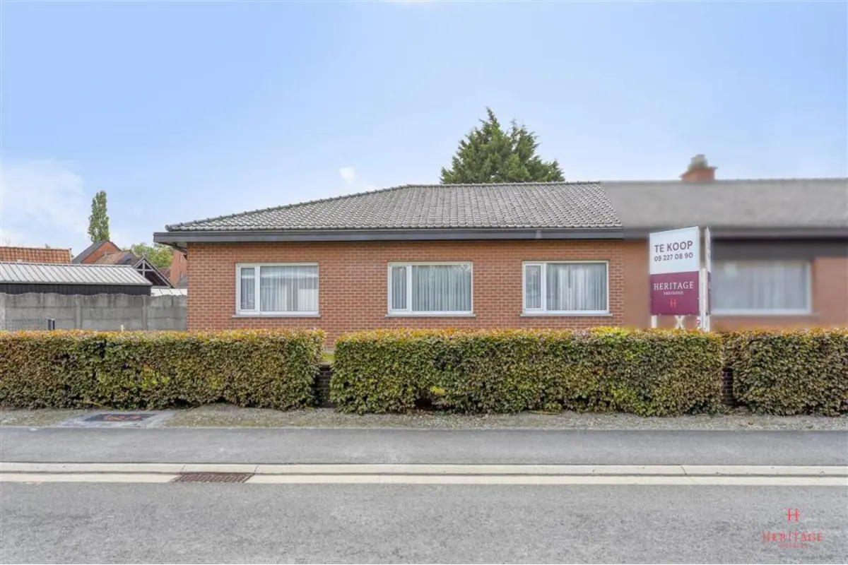 Huis te  koop in Knesselare 9910 198000.00€ 1 slaapkamers 86.00m² - Zoekertje 633742