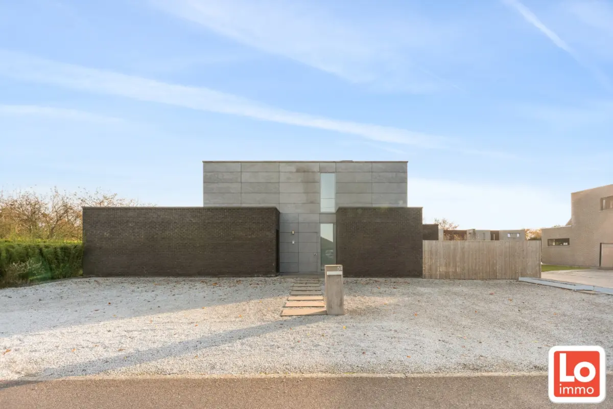 Huis te  koop in Lochristi 9080 1095000.00€ 4 slaapkamers 287.00m² - Zoekertje 634060