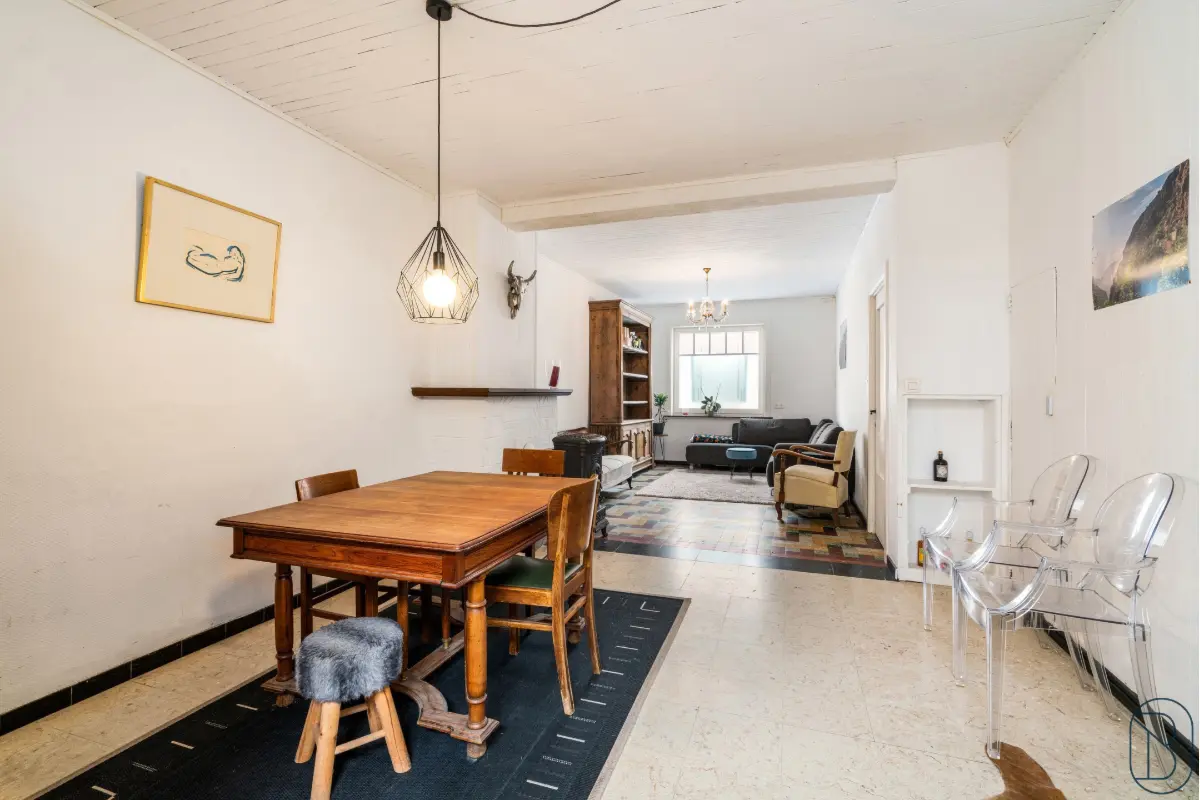 Huis te  koop in Ronse 9600 159000.00€ 3 slaapkamers 147.00m² - Zoekertje 634520