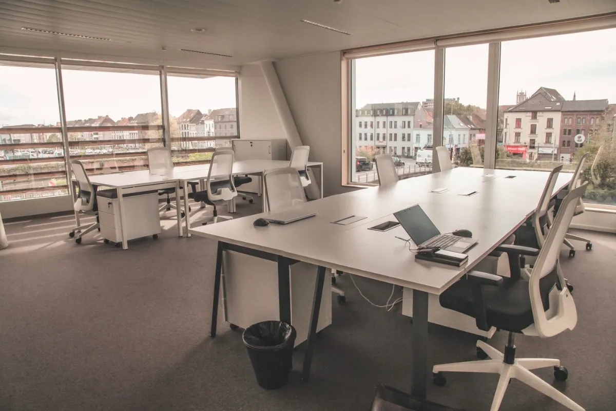 Handelszaak te  huur in Gent 9000 4100.00€  slaapkamers 63.00m² - Zoekertje 634089