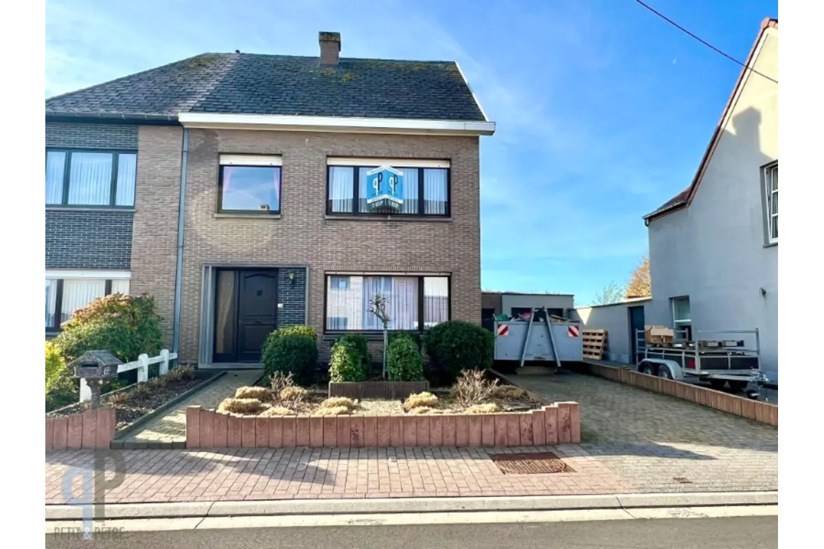 Huis te  in Balegem 9860 285000.00€ 4 slaapkamers 192.00m² - Zoekertje 634100