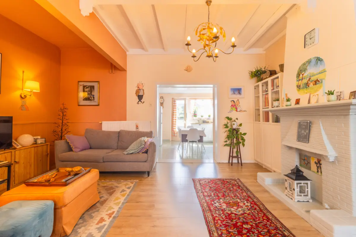 Herenhuis te  koop in Ronse 9600 280000.00€ 5 slaapkamers 164.00m² - Zoekertje 634009