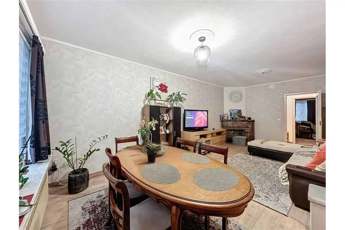 Appartement te  koop in Sint-Niklaas 9100 150000.00€ 1 slaapkamers 60.00m² - Zoekertje 634917