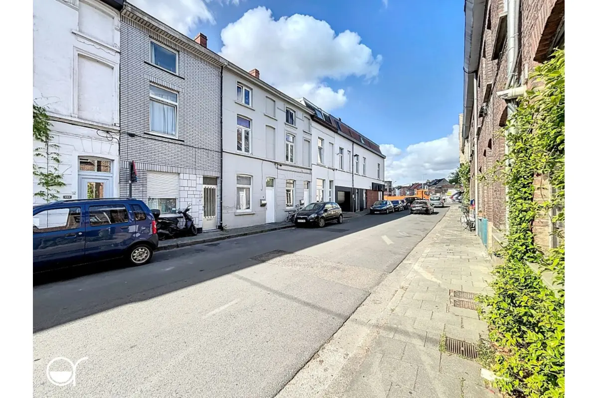 Appartementsgebouw te  koop in Gent 9000 230000.00€ 3 slaapkamers 103.00m² - Zoekertje 635457