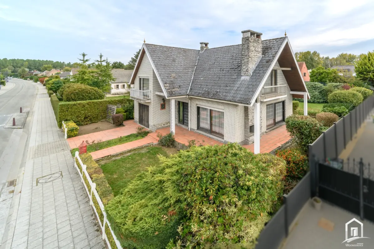 Huis te  koop in Gijzegem 9308 329000.00€ 3 slaapkamers 200.00m² - Zoekertje 635953