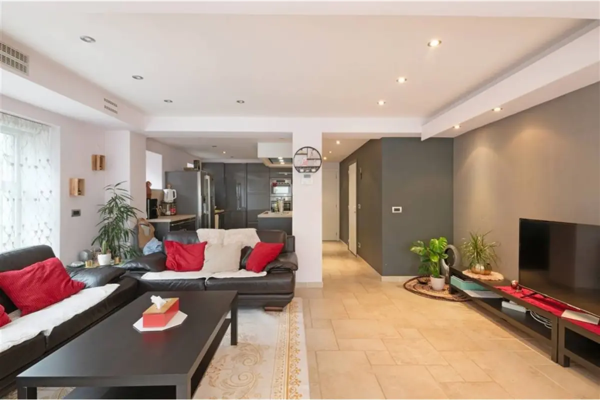 Huis te  koop in Moerbeke 9500 258000.00€ 4 slaapkamers 150.00m² - Zoekertje 636382