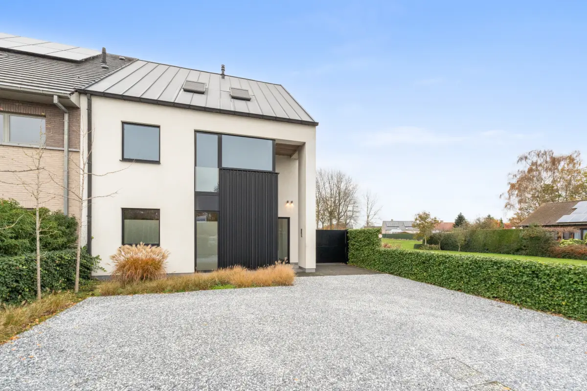 Handelszaak te  koop in Belsele 9111 375000.00€ 0 slaapkamers 144.00m² - Zoekertje 636165